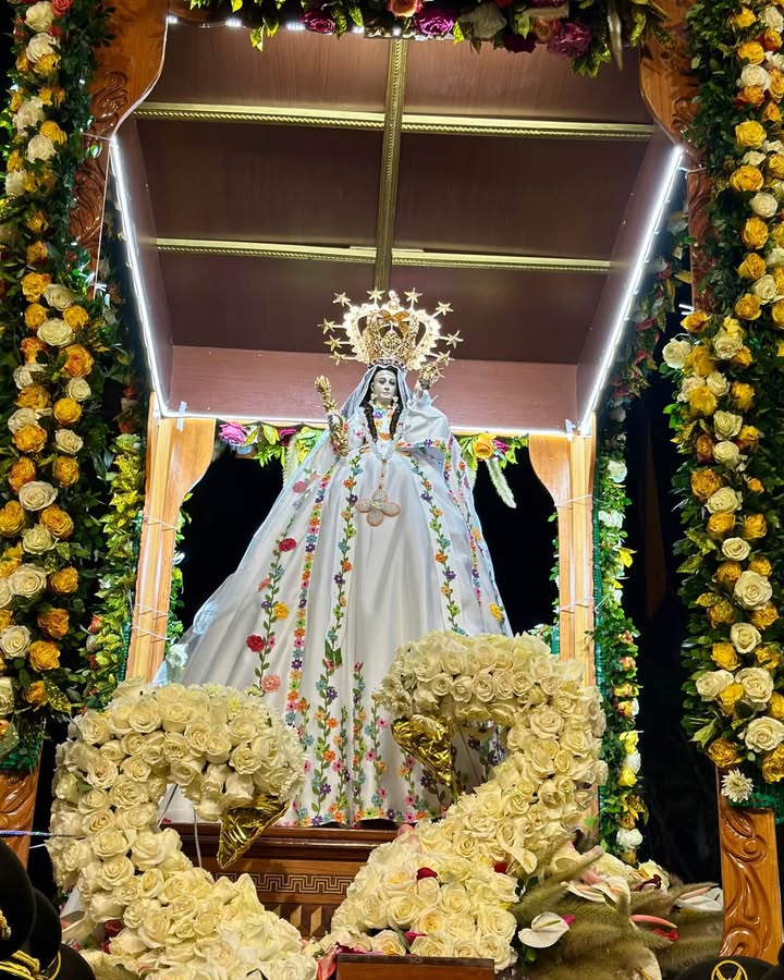 Prefectura de Loja acompaña recibimiento de la Virgen de El Cisne