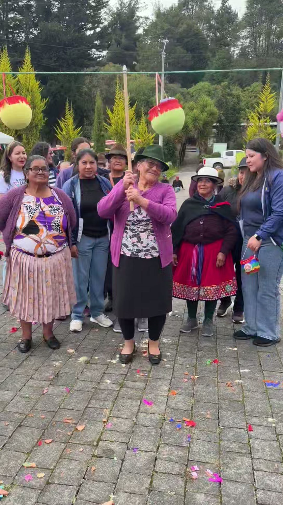 Prefectura de Cañar convoca a 293 adultos mayores en Granja del Burgay