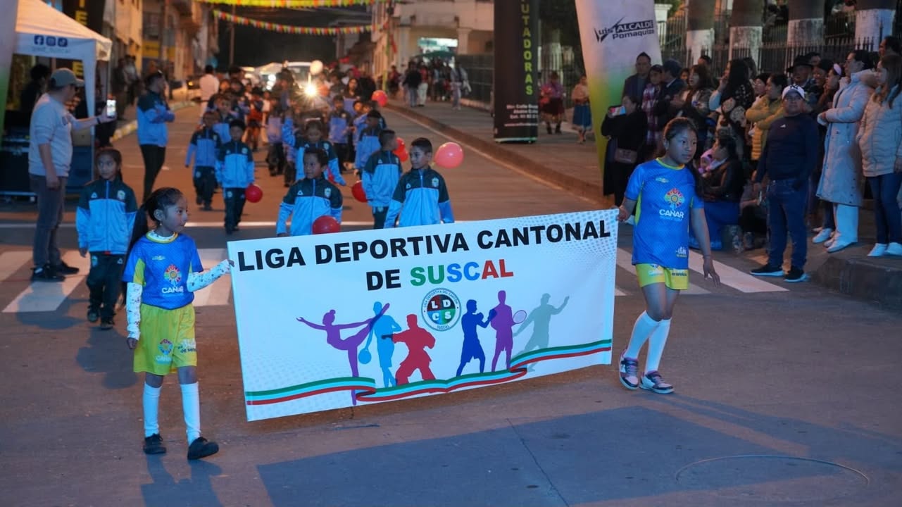 Prefectura de Cañar participa en el pregón de los 30 años de cantonización de Suscal