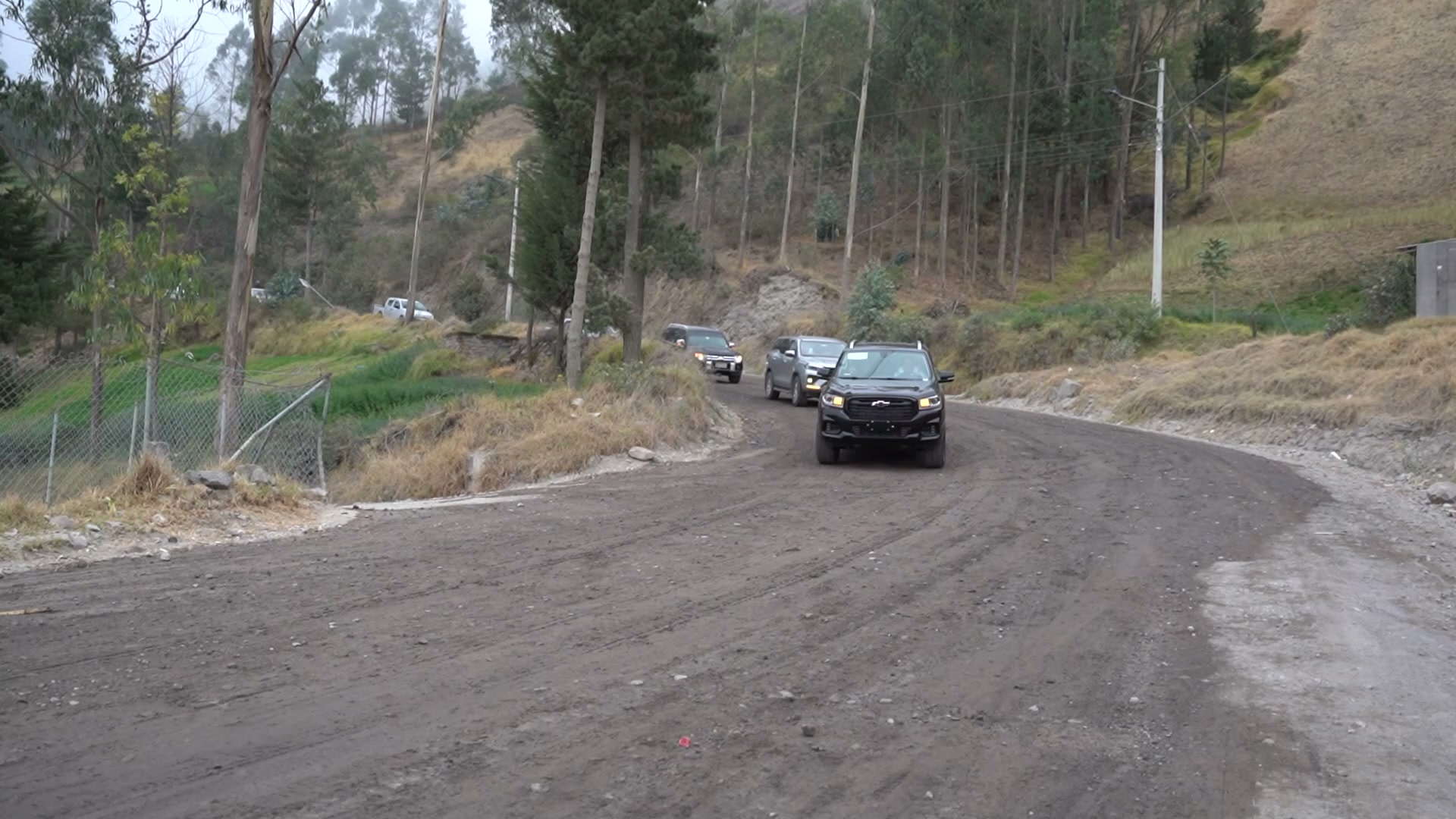 Prefectura de Chimborazo socializa mejoramiento vial en Alausí