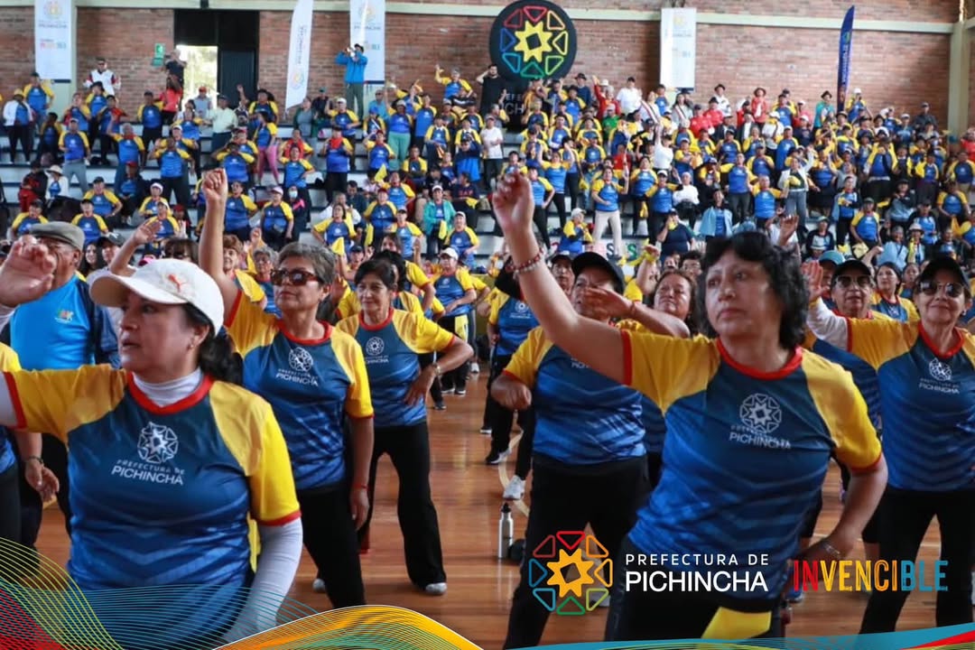 Prefectura de Pichincha impulsa Bailomaratón en UCE para promover salud y deporte