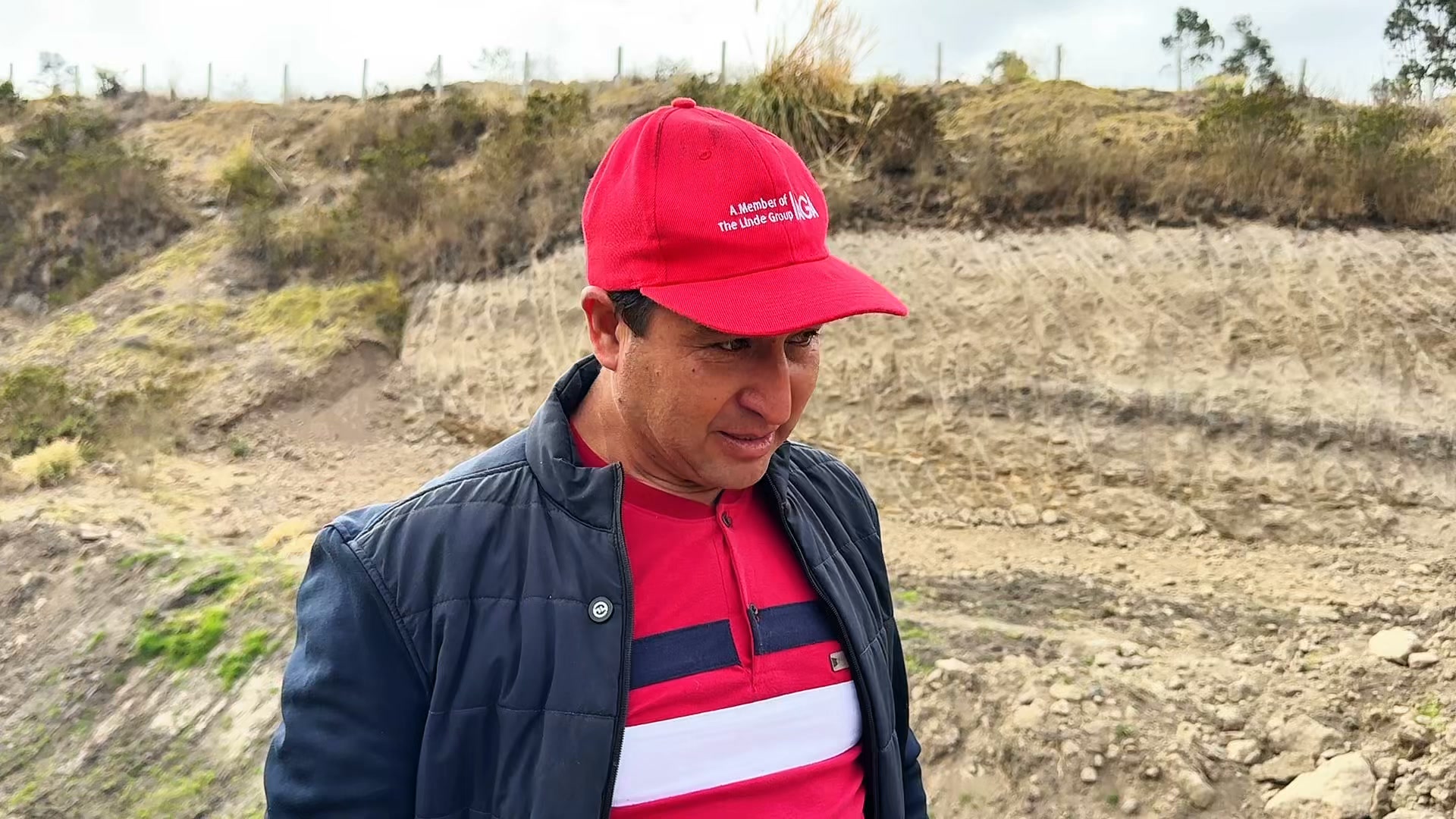 Prefectura de Cotopaxi avanza en protección vial en Panguigua Grande antes del invierno