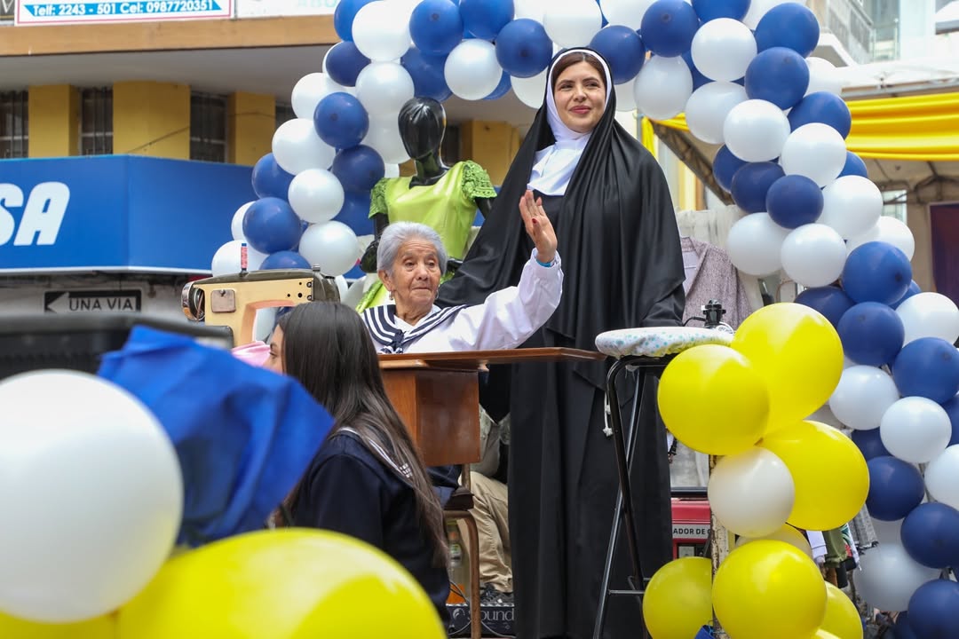 Prefectura de Cañar acompaña el 140º aniversario de la Unidad Educativa La Providencia