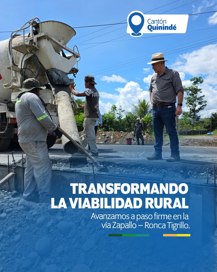 Prefectura de Esmeraldas avanza en rehabilitación de 10,2 km en vía Zapallo-Ronca Tigrillo