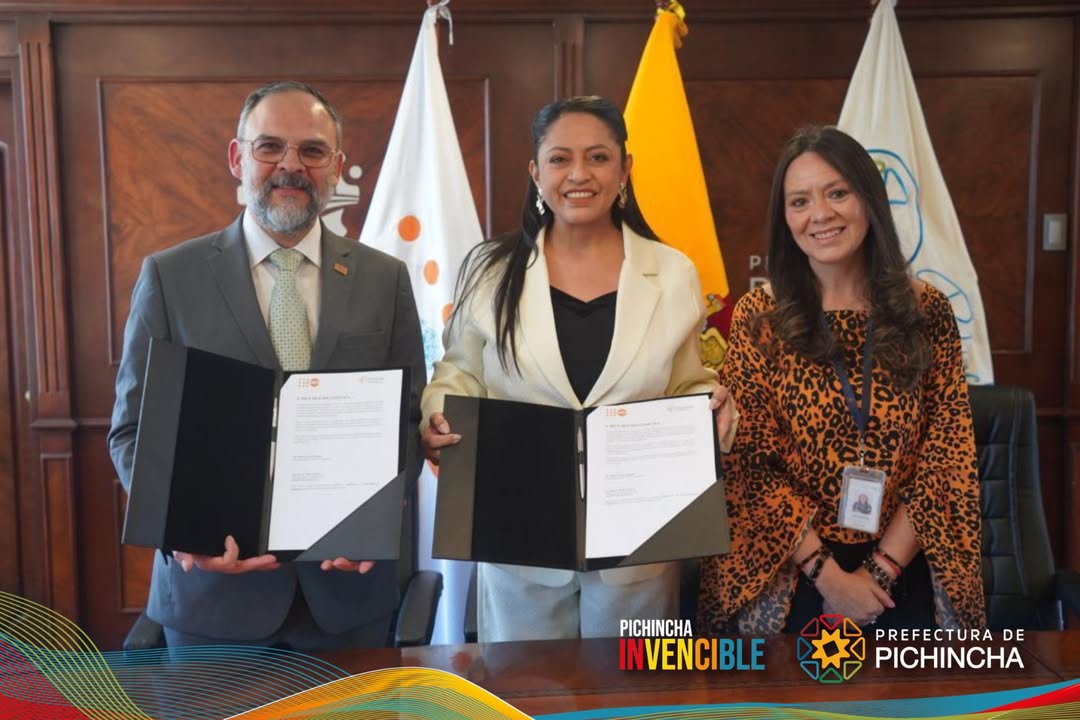 Prefectura de Pichincha firma convenio con UNFPA para ampliar salud sexual y reproductiva